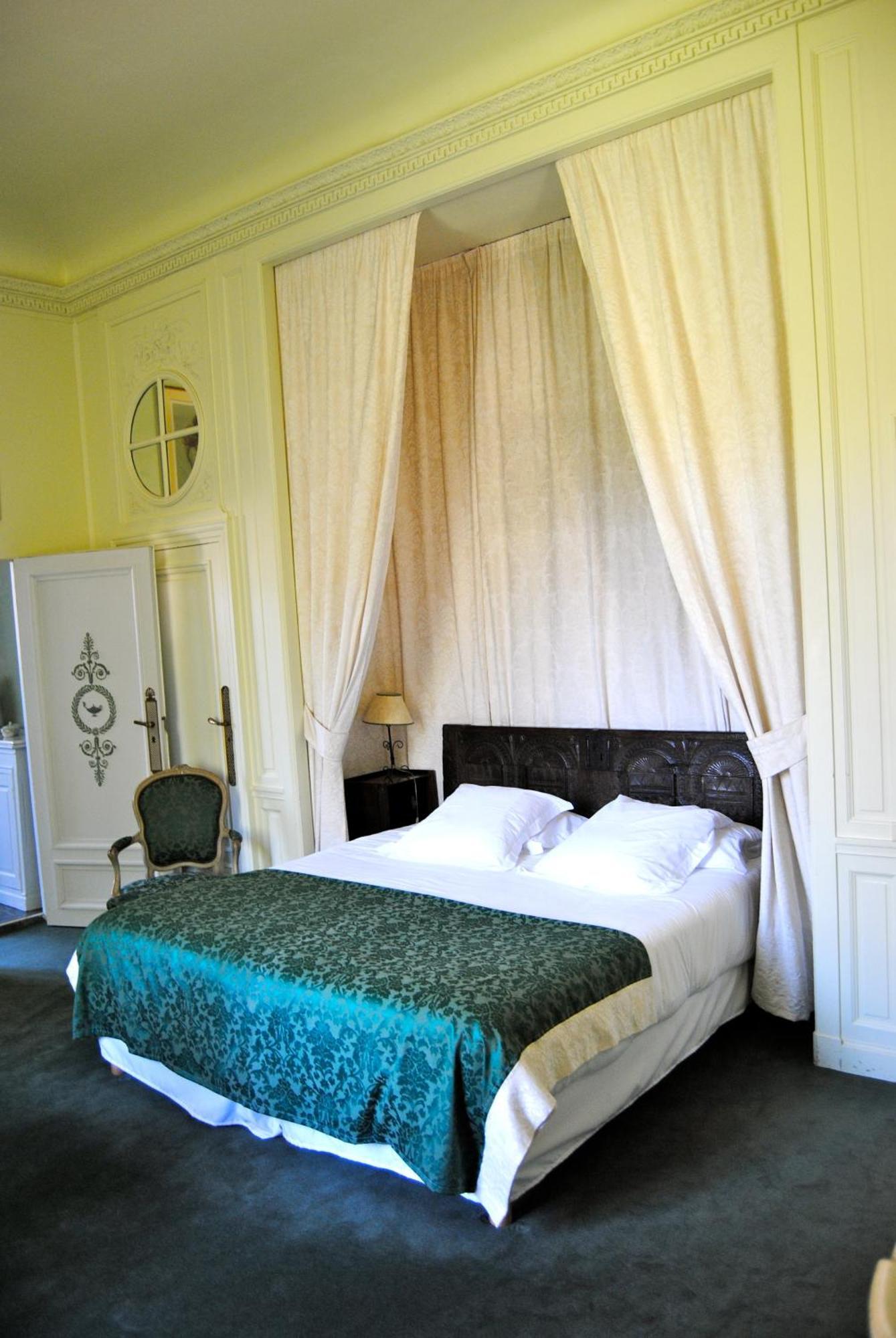 Chateau D'Urtubie Urrugne Bagian luar foto